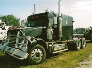Used 2003 Freightliner CLASSIC Door (Stock #1458-FRTLR-8)) Part Image