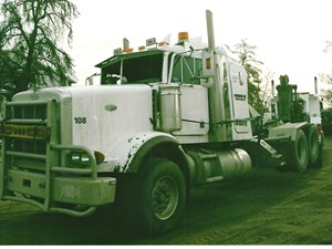 Used 2003 Peterbilt 388 Cab (Stock #2721-PETE-30)) Part Image