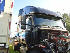 For Parts 2003 Volvo Cab (Stock #2734-VOLVO-5)) Part Image