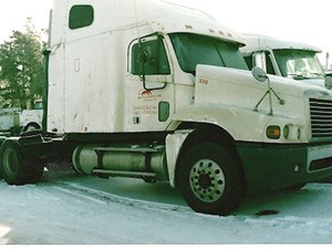 Used 2005 Freightliner CENTURY CLASS 120 Door (Stock #2219-FRTLR-5)) Part Image