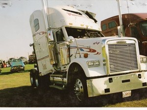Used 2005 Freightliner CLASSIC Door (Stock #1096-FRTLR-9)) Part Image
