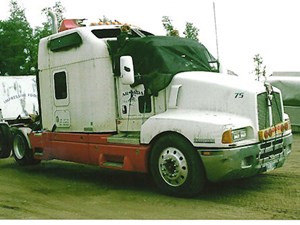 Used 2005 Kenworth T600 Door (Stock #2506-KW-6)) Part Image