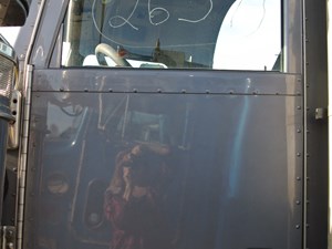 Used 2005 Peterbilt 379 Door (Stock #2637-PETE-21)) Part Image