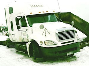 Used 2006 Freightliner COLUMBIA Sleeper Image