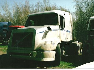 Other 2007 Volvo VN670 Bumper (Stock #1872-VOLVO-10)) Part Image