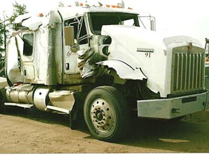 Used 2012 Kenworth T800 Sleeper Image