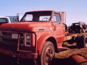Used 1969 GM/Chev (HD) C70 Cab (Stock #871-GMC-4)) Part Image
