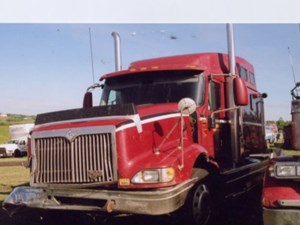 Used 2000 International 9400I Cab (Stock #1099-IHC-15)) Part Image