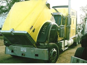 Core 2006 International 9900I Sleeper (Stock #2102-IHC-6)) Part Image