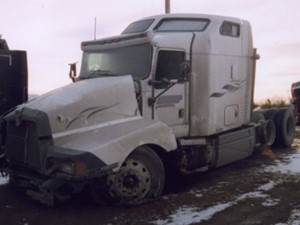 Used 1999 Kenworth T800 Sleeper Image