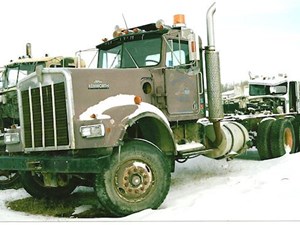 Used 1973 Kenworth W900 Door (Stock #2364-KW-6)) Part Image