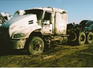 Used 2006 Mack CXN613 Cab (Stock #1497-MACK-1)) Part Image