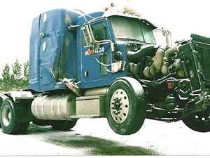 Used 2006 Peterbilt 379 Door (Stock #2404-PETE-3)) Part Image