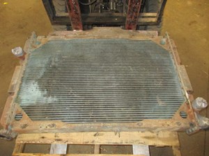 Used 1993 International 9400 Radiator (Stock #21400586)) Part Image