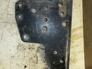 Used 1994 Freightliner FLD120 Bracket Image