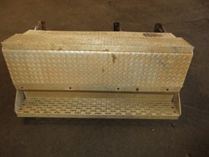 Used 1999 International 9400 Tool Box (Stock #21402265)) Part Image