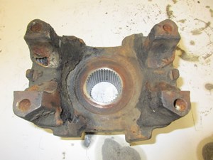 Used 2005 Eaton DS404 Differential Yoke (Stock #21400404)) Part Image