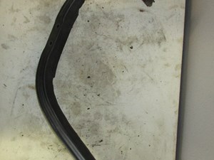 Used 2005 Volvo VNL Hood Latch (Stock #21401292)) Part Image