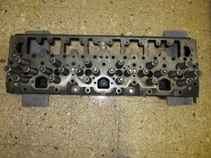 Used Cummins M11 Head Image
