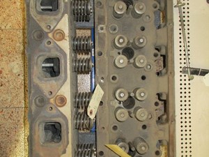 Used Cummins V470 Head Image