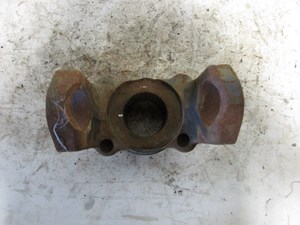 Used Ford Differential Yoke (Stock #21401766)) Part Image