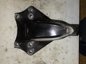 Used 2000 Freightliner Century Class 120 Spring, Rear Leaf Hanger (Stock #21401565)) Part Image