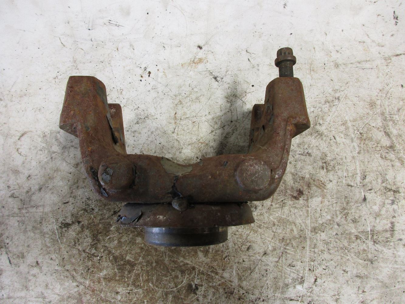 Meritor/Rockwell SQ100 (Stock 21401844) Differential Yokes TPI