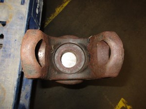 Used Differential Yoke Image