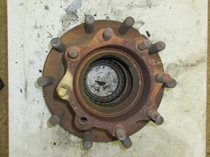 Used Hub (Stock #21400673)) Part Image