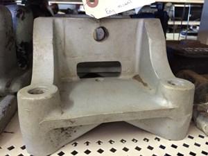 Used Engine Mount (Stock #21401486)) Part Image