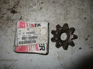 Used Spicer/Dana Diff Misc Part Image