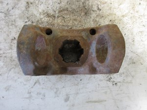 Used Spicer/Dana Differential Yoke (Stock #21401740)) Part Image