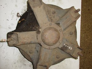 Used Stud Pilot / Budd Front Wheel End, Spoke & Hub (Stock #21400753)) Part Image