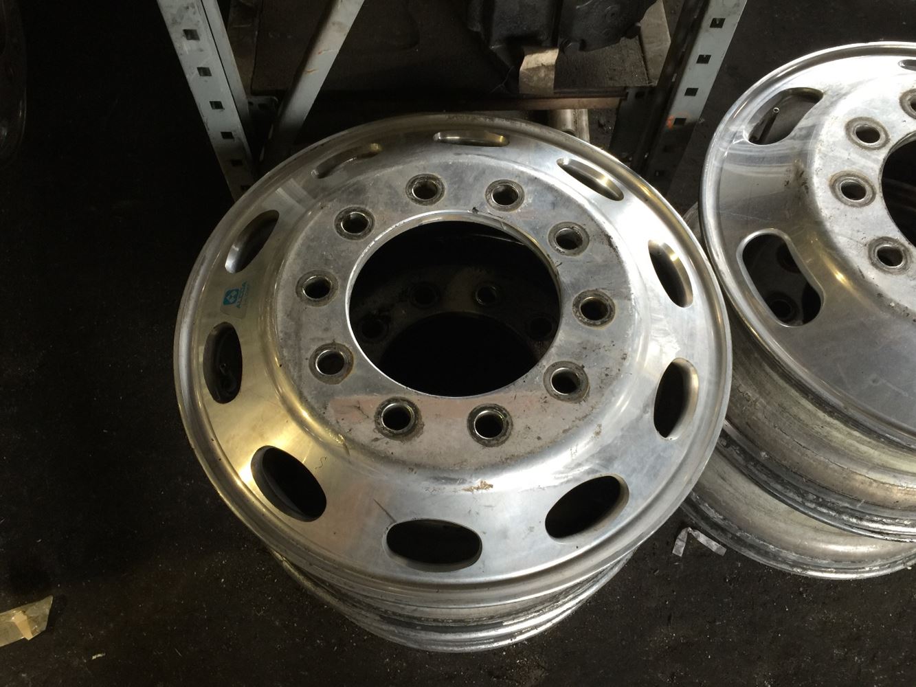 22.5" 22.5 X 8.25 (Stock P122) Wheels TPI