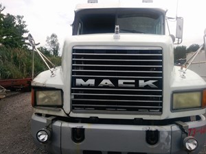 Used 1999 Mack CH613 Hood (Stock #MK-0410-1)) Part Image
