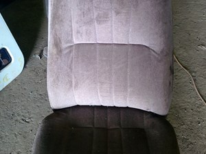 Used 2006 Mack CX 613 Seat (Stock #MK-0404-13)) Part Image