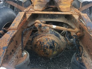Used 2001 Meritor/Rockwell RT40-145P Tandem Cutoff Image