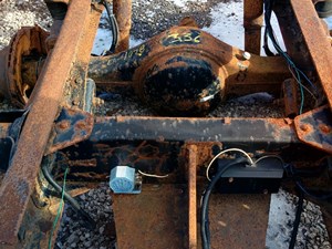 Used Spicer/Dana 15040S Axle, Complete Rear (Stock #EA-1078)) Part Image