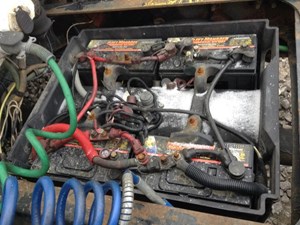Freightliner CENTURY CLASS 120 Battery Box Parts p3 | TPI 2003 international 4400 electrical diagram 