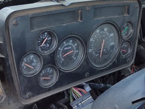 Used 1997 Ford AT9513 Instrument Cluster (Stock #SV-18-3)) Part Image