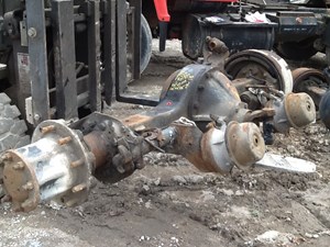 Used Eaton RS404 Axle, Complete Rear (Stock #RR-2788)) Part Image