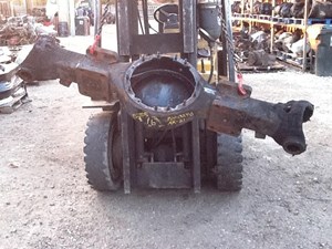 Used Meritor/Rockwell FDS1805 Axle Housing (Rear) (Stock #RH-0240)) Part Image