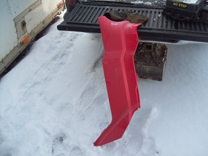 Used 1997 Ford L8501 Cowl (Stock #11115-11)) Part Image