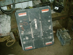Used 1997 Freightliner C112 CENTURY Battery Box Cover (Stock #33015-1)) Part Image