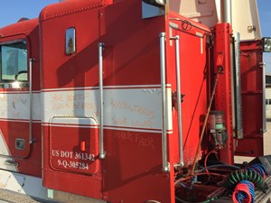 Used 1999 Freightliner FLD120 Sleeper Fairing (Stock #19816-3)) Part Image
