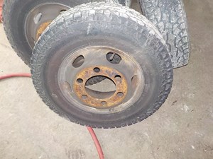 Used 2004 16.0" Wheel Image
