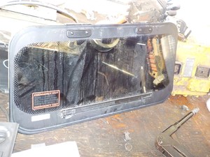 Used 2006 Volvo VNL Sleeper Part Image