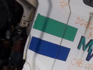 Used 1997 Ford AEROMAX Cowl (Stock #44614-12)) Part Image