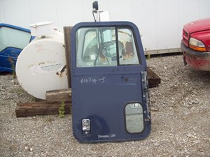Used 1999 International 9900 Door (Stock #14714-5)) Part Image