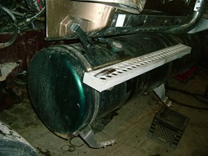 Used 2000 Western Star 4964FX Fuel Tank (Stock #00215-8)) Part Image